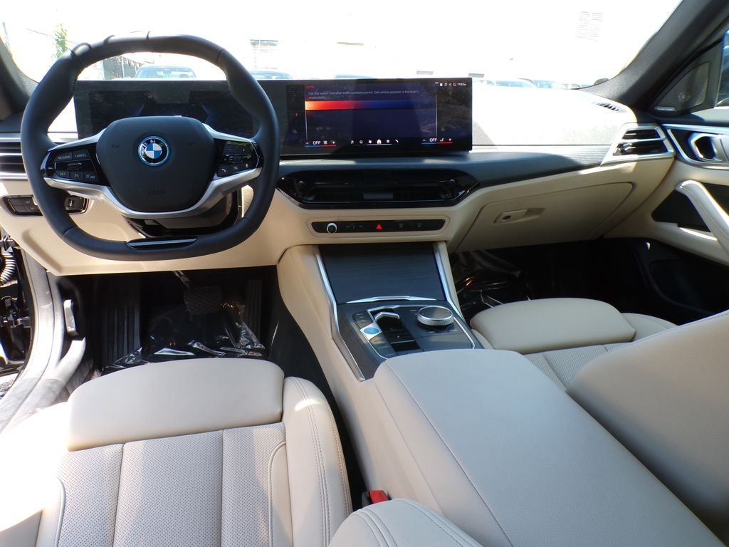 2025 BMW i4 xDrive40