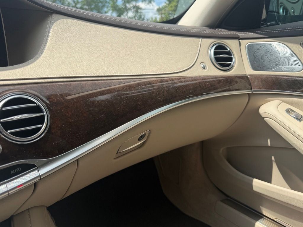 2019 Mercedes-Benz S 560 4MATIC®