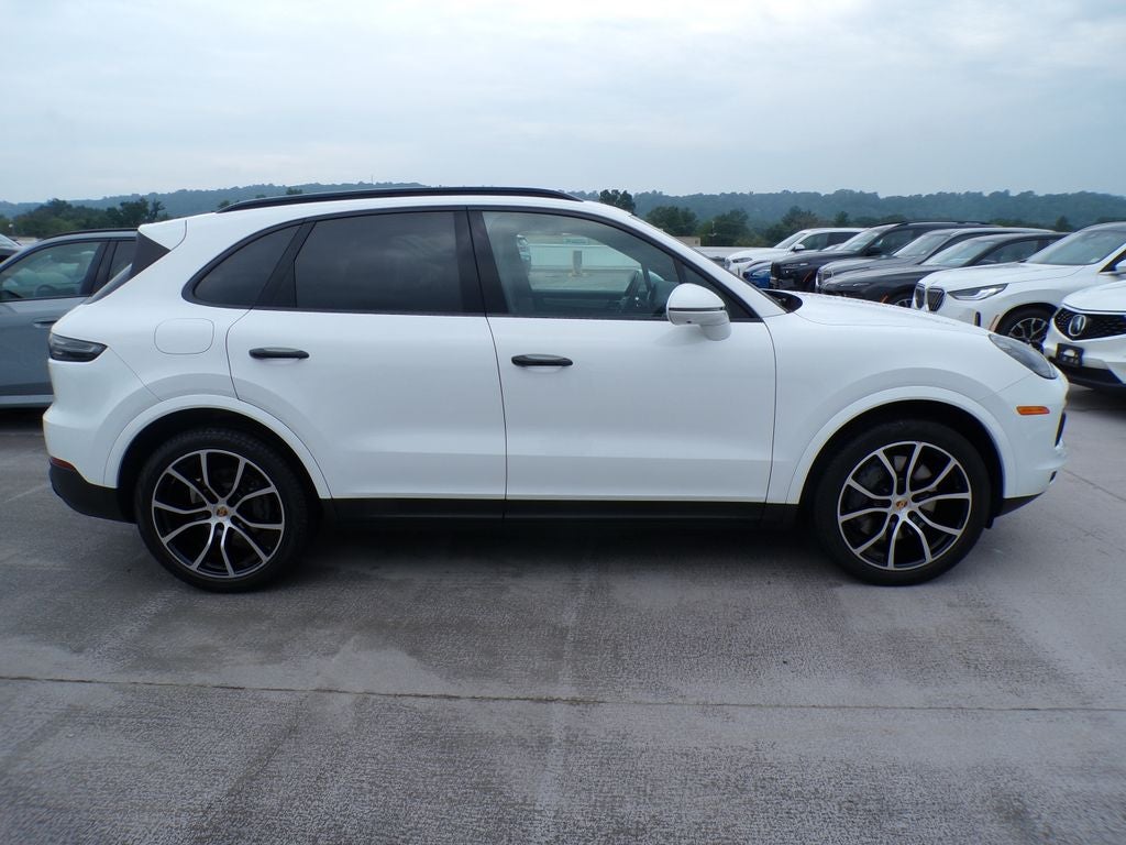 2023 Porsche Cayenne S Platinum Edition