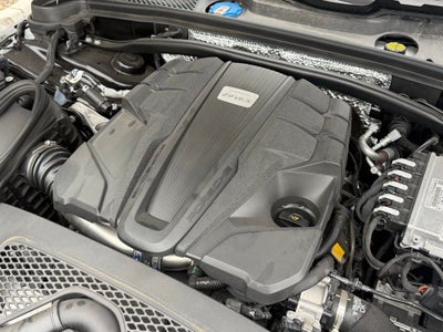 2023 Porsche Macan S