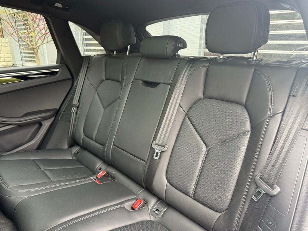 2023 Porsche Macan S
