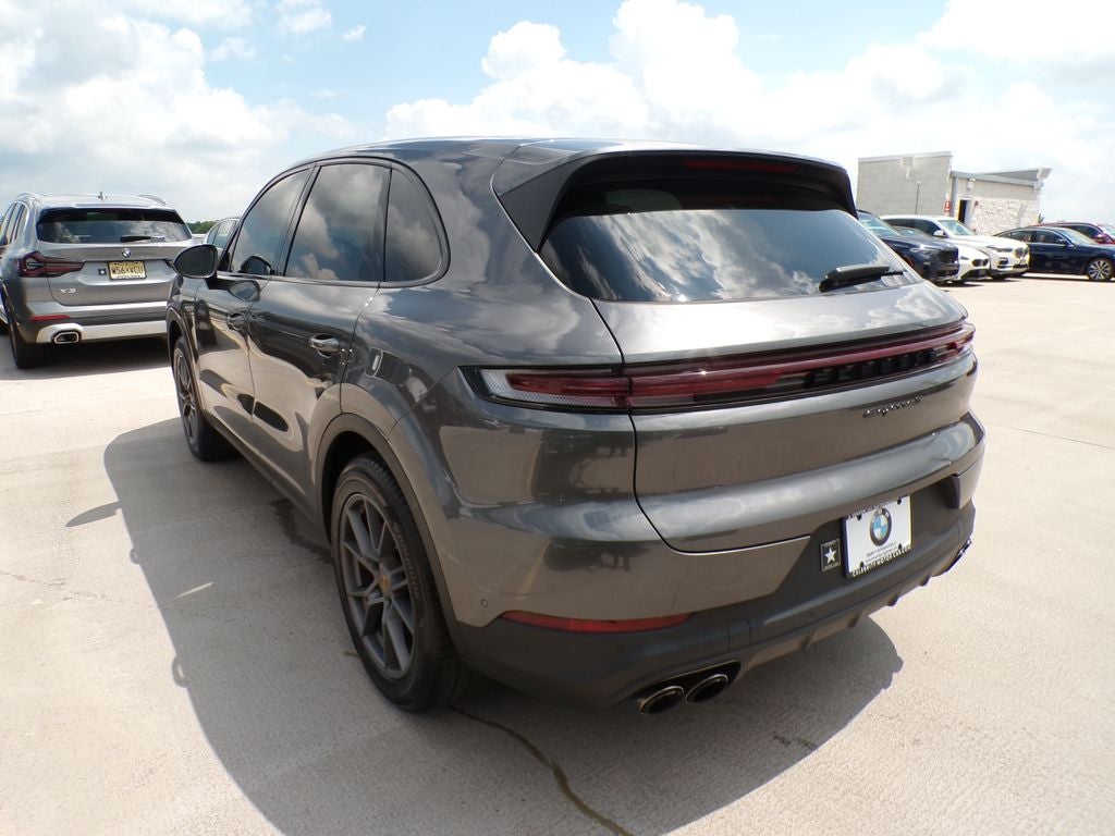 2024 Porsche Cayenne S
