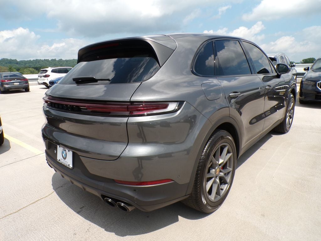2024 Porsche Cayenne S