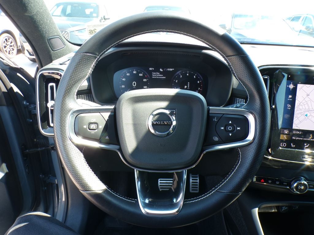 2021 Volvo XC40 R-Design