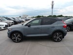 2021 Volvo XC40 R-Design