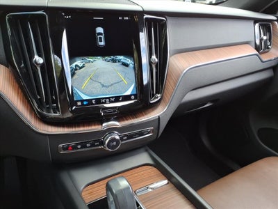 2023 Volvo XC60 B5 Plus Dark Theme