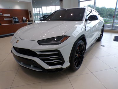 2019 Lamborghini Urus Base