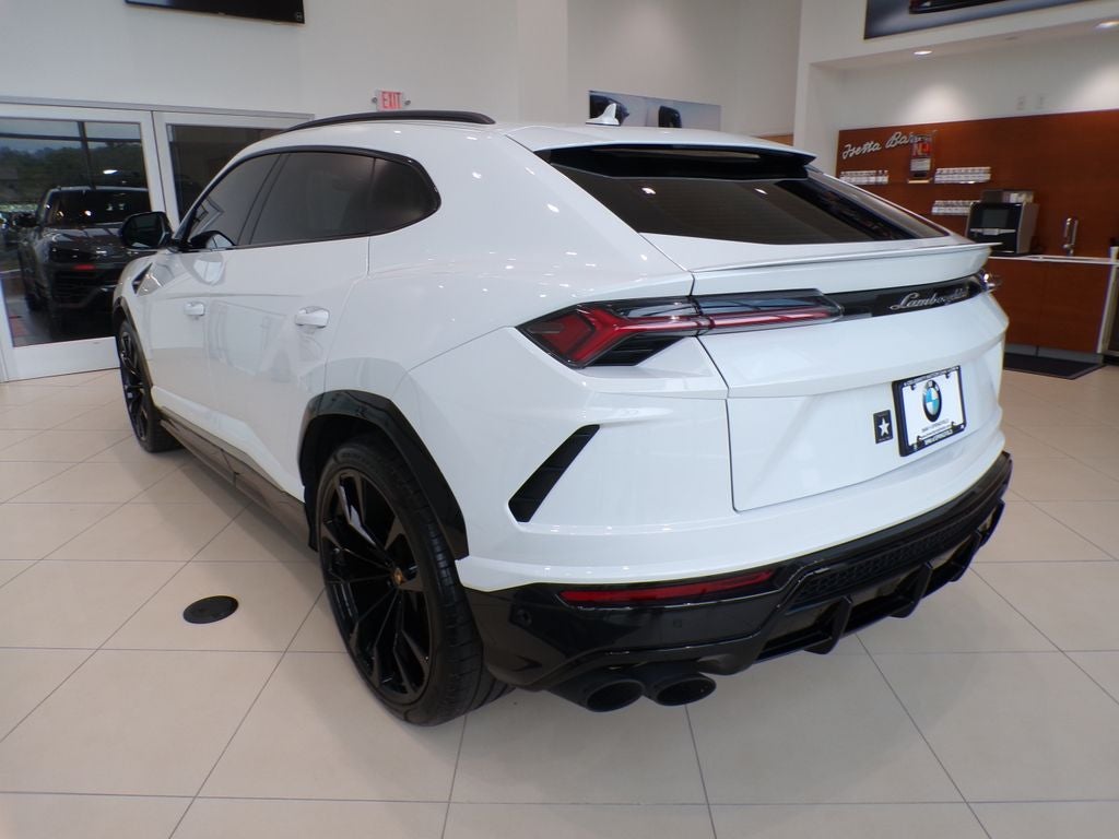 2019 Lamborghini Urus Base